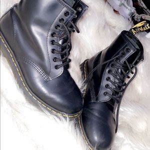 Dr Martens Classic Womens size 8